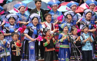 内蒙人酒桌上唱山曲，内蒙人酒桌上唱山曲歌词