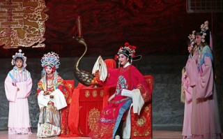 黄梅戏《女驸马》全集播放，黄梅戏女驸马全集播放免费